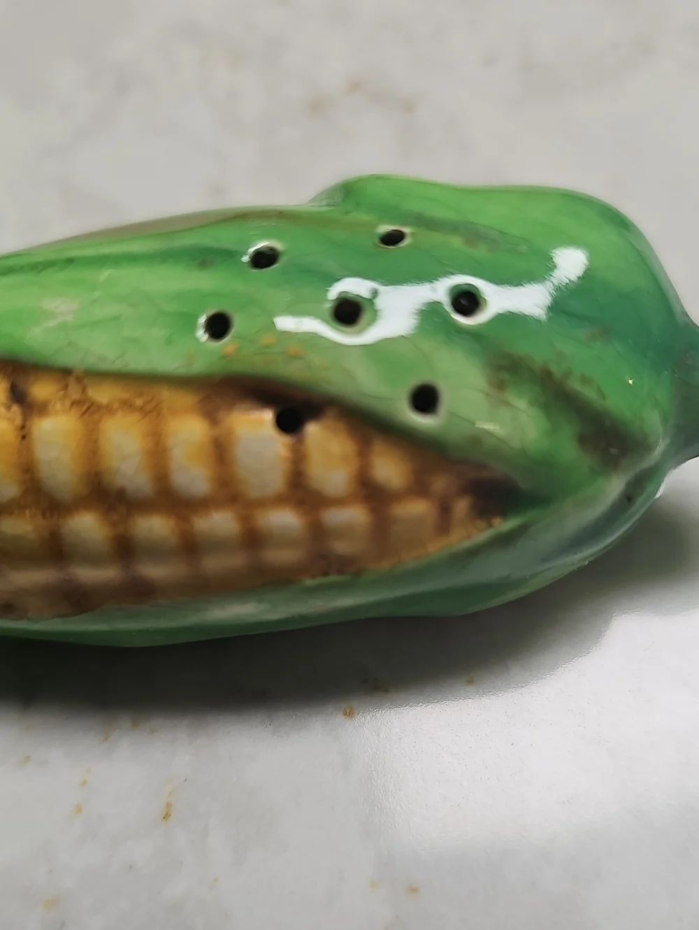 Green Corn-Shaped Ceramic Salt And Pepper (Japan)